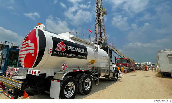 Camión de pemex